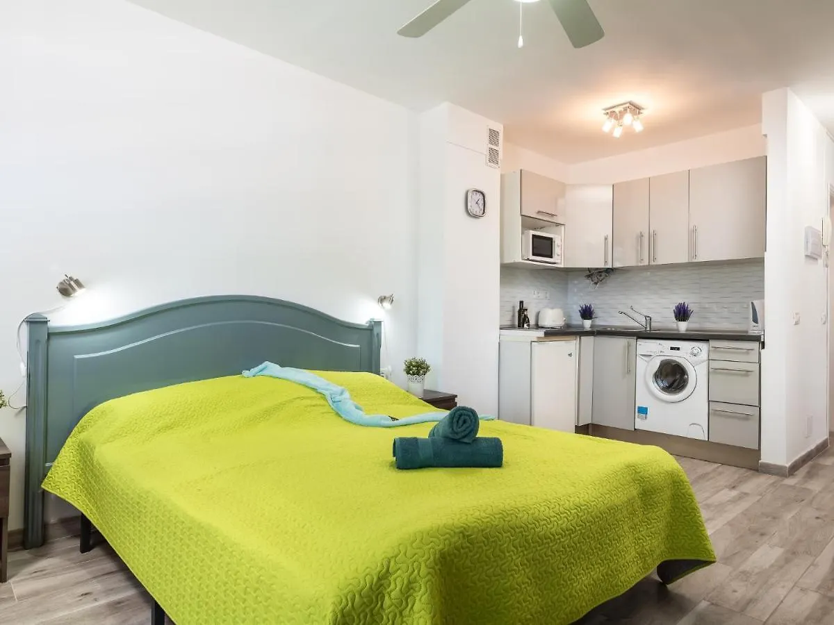 427 Beautiful Summerland Studio Wi-Fi Sat-Tv Guincho  Apartament Guincho (Tenerife)