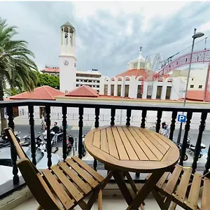 Flat Cristianos Square Guincho (Tenerife)
